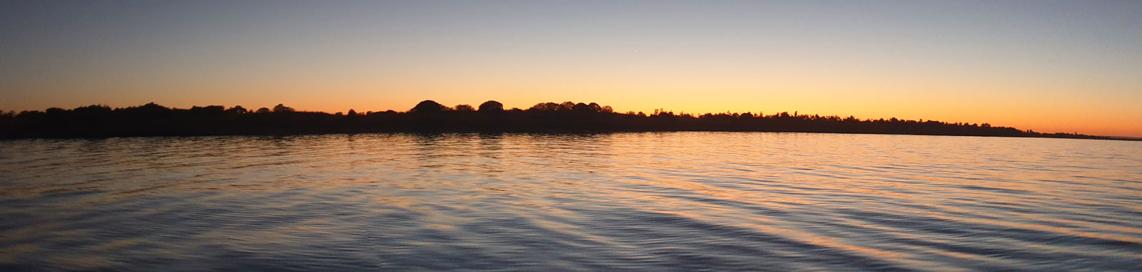 Calm waters pre-dawn on Lake Alexandrina