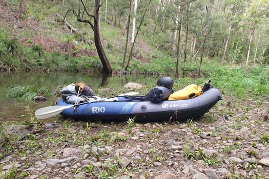 Inflatable kayak with heavy load